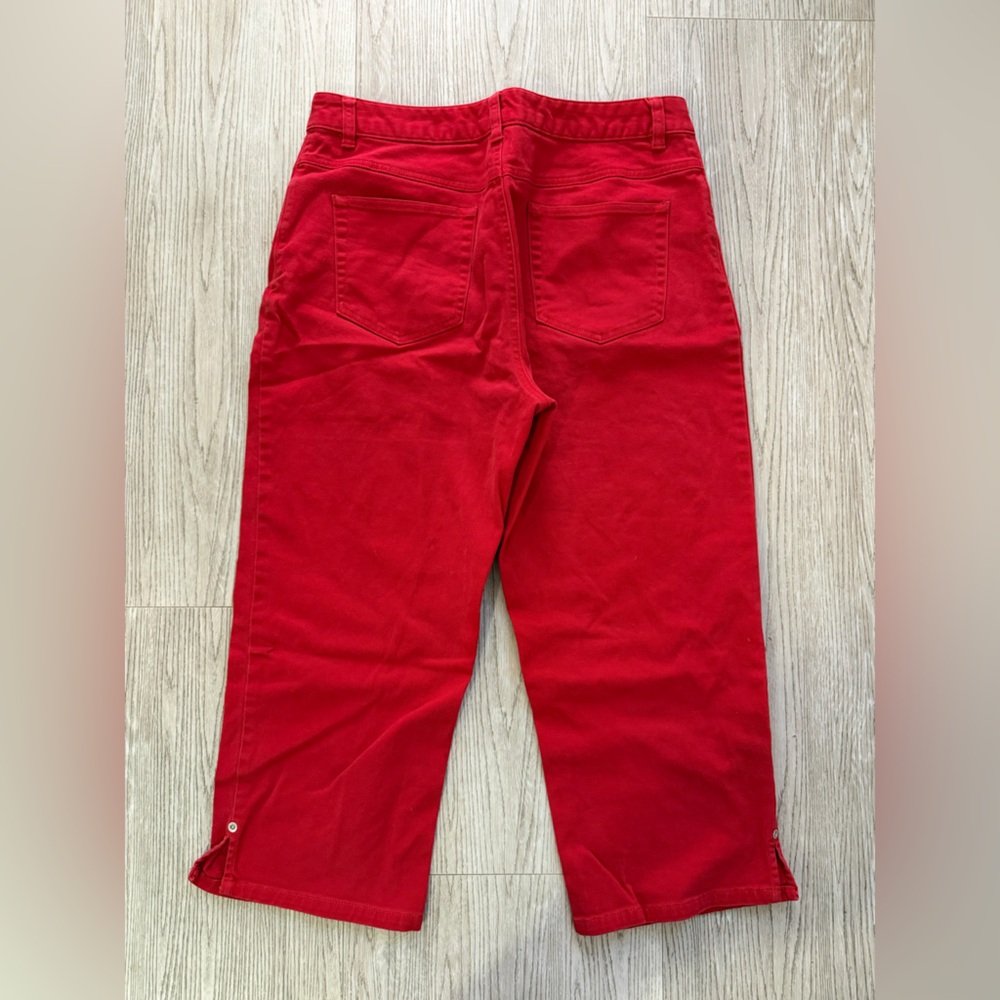 Northern Reflections Red Capri Pants - Size 10